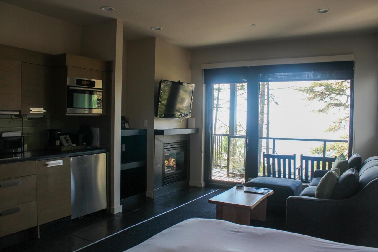 Black Rock Oceanfront Resort Ucluelet Kültér fotó